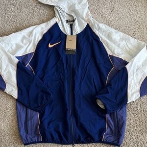 Retro Nike Navy and White windbreaker